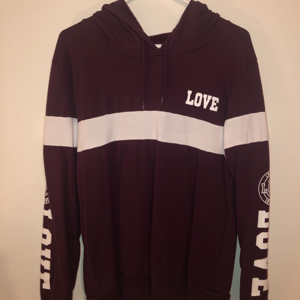 Burgundy and white pullover
